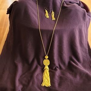 Beaded necklace and earrings set